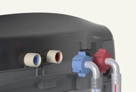 On the left, icons show two types of water taps, one threaded and one smooth, while on the right a 3D illustration displays a water tap connected with a hose.