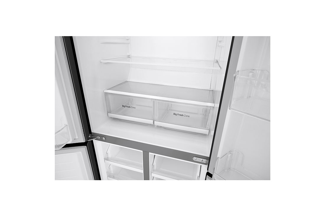 Front view of  inside fridge  LG GF-B530BL