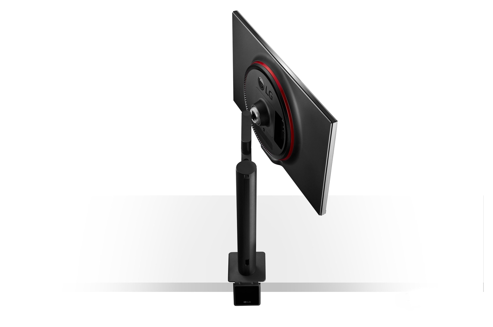 LG 27'' UltraGear QHD Nano IPS 1ms 144Hz HDR G-SYNC Compatibility Monitor with Ergo Stand, 27GN880-B