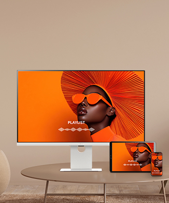 A photo showcasing the mirroring feature of a smart monitor.	