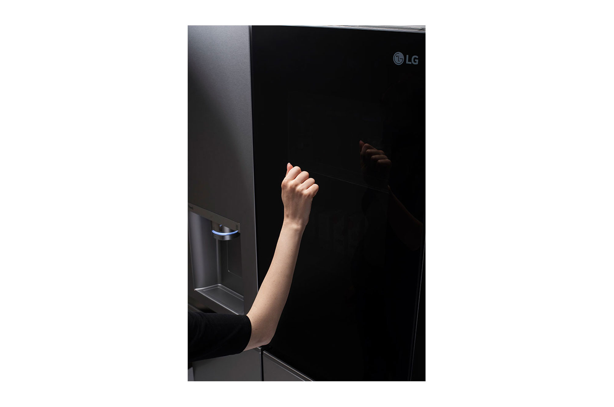 LG 36" 27 cu.ft. InstaView® Standard-Depth Side by Side Refrigerator | Ice & Water Dispenser | Dual Ice Maker with Craft Ice®, LRSOS2706S