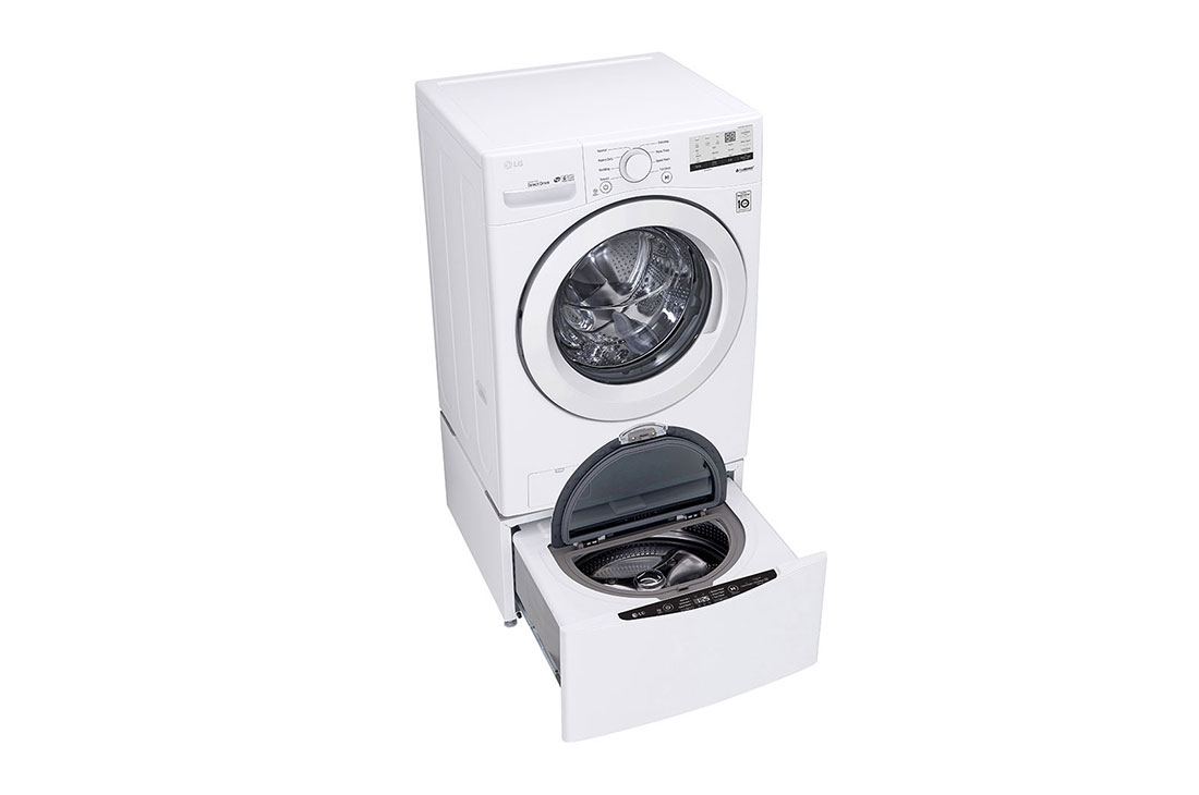 LG 5.2 cu.ft. Front Load Washer with 6Motion® and ColdWash™, WM3400CW