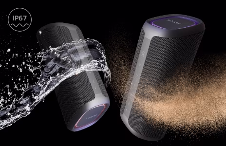 Image de XBOOM avec téléphone intelligent pour montrer la connectivité	