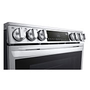 LG Cuisinière à induction encastrable intelligente de 6,3 pi³ avec technologie InstaView<sup>MD</sup>, ProBake Convection<sup>MD</sup>, Air Fry et Air Sous Vide, LSIL6336F