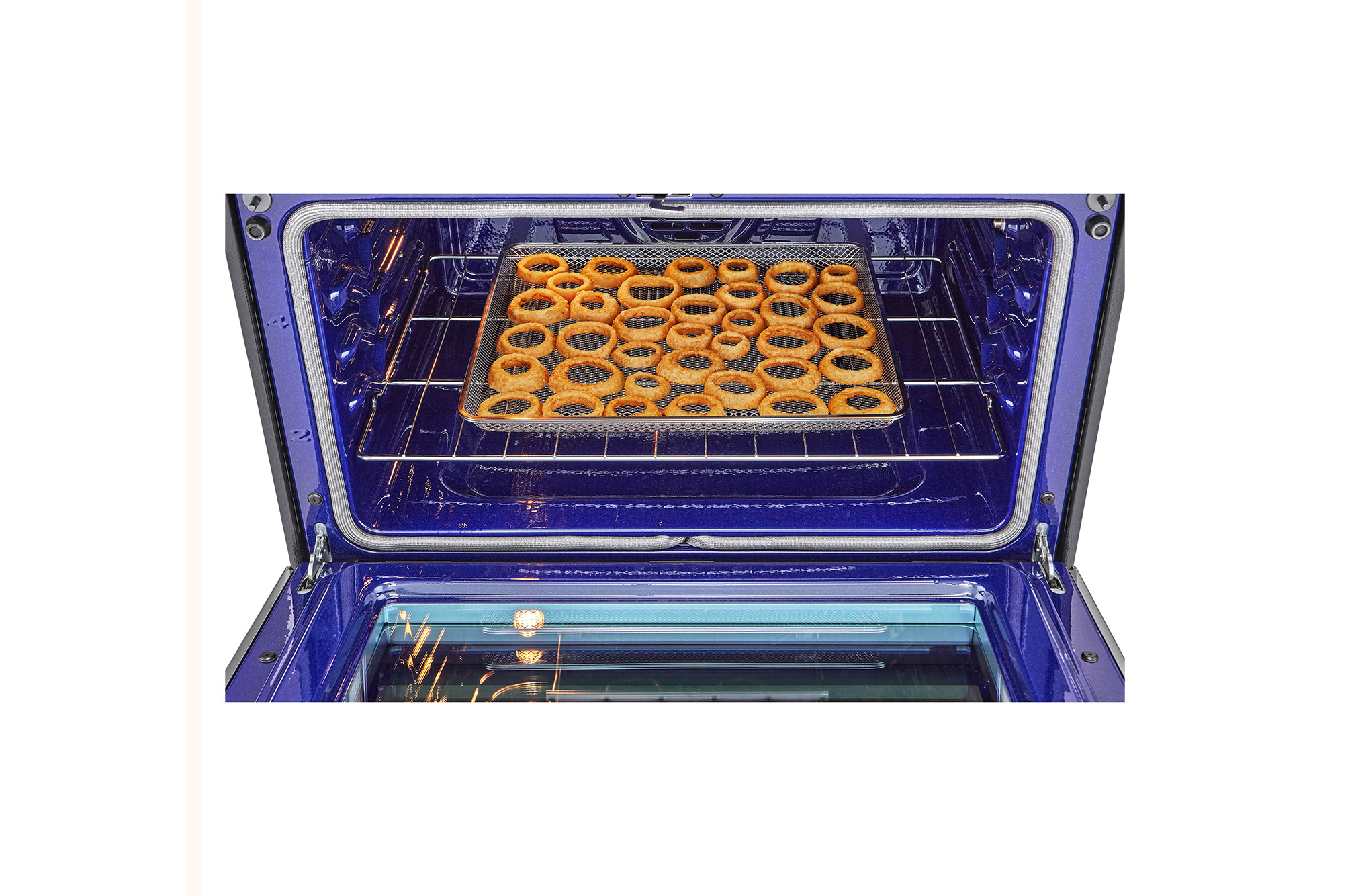 LDEL7324SE_US_AirFry_Food