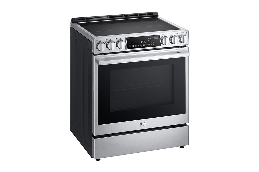 LG Cuisinière à induction de 6,3 pi³/30 po LG STUDIO | ProBake Conv., Air Sous-Vide, Air Fry, SelfClean, EasyClean🅫, acier inox., encastr., LSIS6338F