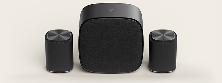 Deux haut-parleurs M7 avec un caisson de basses W7 du système AI Stereo Suite de LG