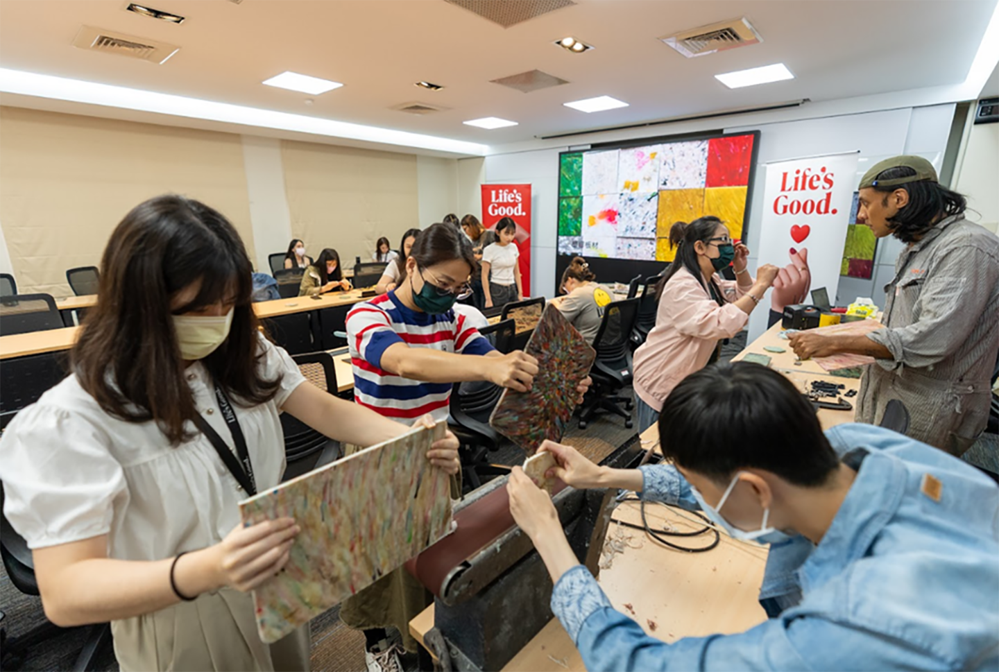 Acting Locally, Impacting Globally: LG’s Journey to Greener Horizons