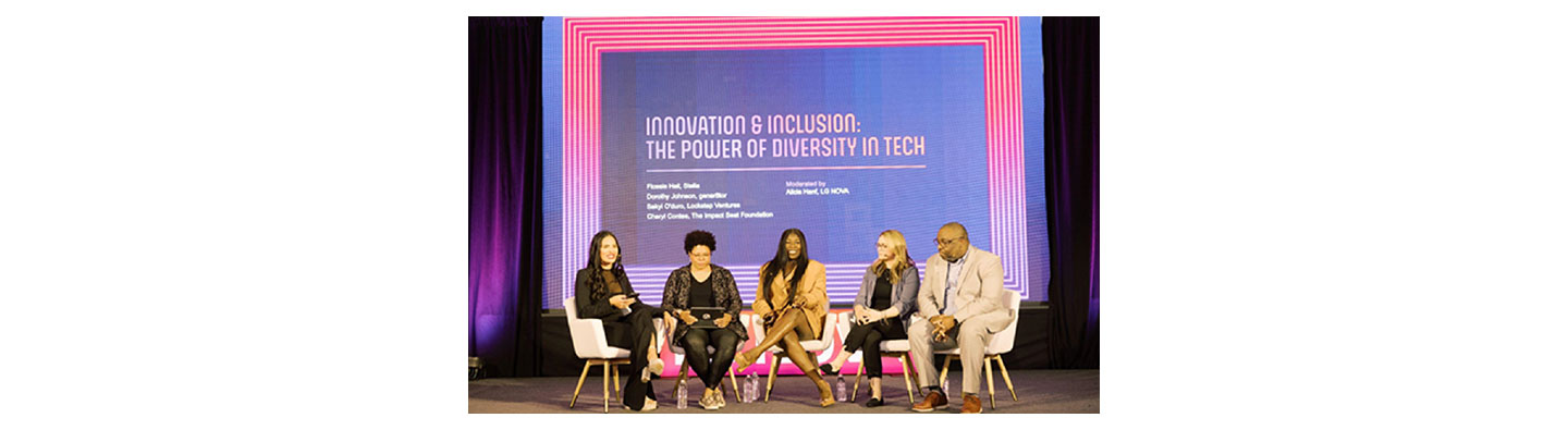 A photo of Alicia Hanf from LG NOVA, Cheryl Contee from The Impact Seat, Dorothy Johnson from gener8tor, Flossie Hall, Stella and Sayki O'Duro from Lockstep Ventures sitting next to each other in discussion