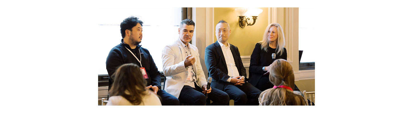 A photo of LG Executives, representing home appliance and air solutions, home entertainment and LG NOVA, sitting next to each other presenting and discussing