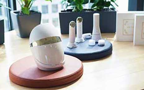 The LG Pra.L lineup including Dual Cleanser, Galvanic Ion Booster, Total Lift Up Care and Derma LED Mask