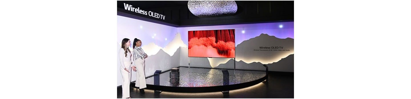 LG's wireless OLED TV being displayed 