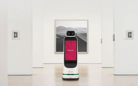 LG CLOi robot