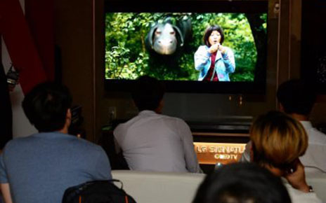 GET THE MOST OUT OF YOUR OKJA VIEWING PARTY WITH LG OLED TV
