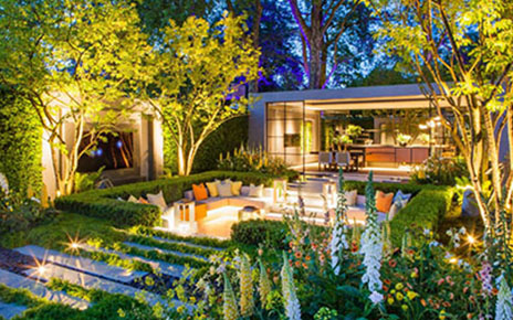 A front view of the LG Eco-City Garden featuring the eco-friendly technologies of today’s state-of-the-art home appliances