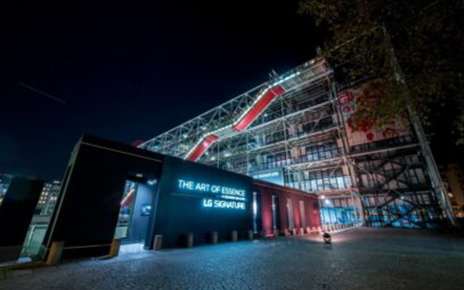 LG SIGNATURE BRINGS MULTISENSORY GALLERY EXPERIENCE TO EUROPE