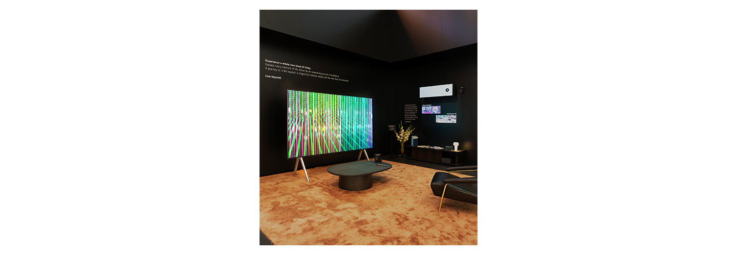 LG SIGNATURE OLED M installed at the LG SIGNATURE booth
