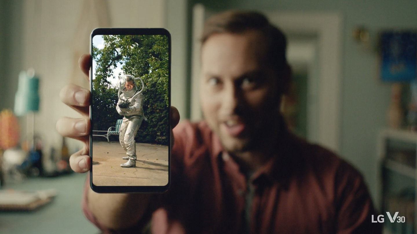 LG V30 VIDEO SERIES “THIS IS REAL” CELEBRATES STAYING TRUE TO ONESELF