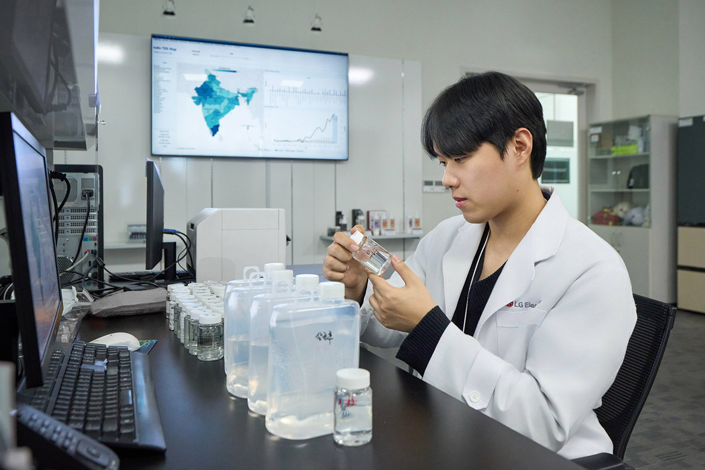[On the Job] A Day of a “Water Sommelier” at LG Water Science Lab