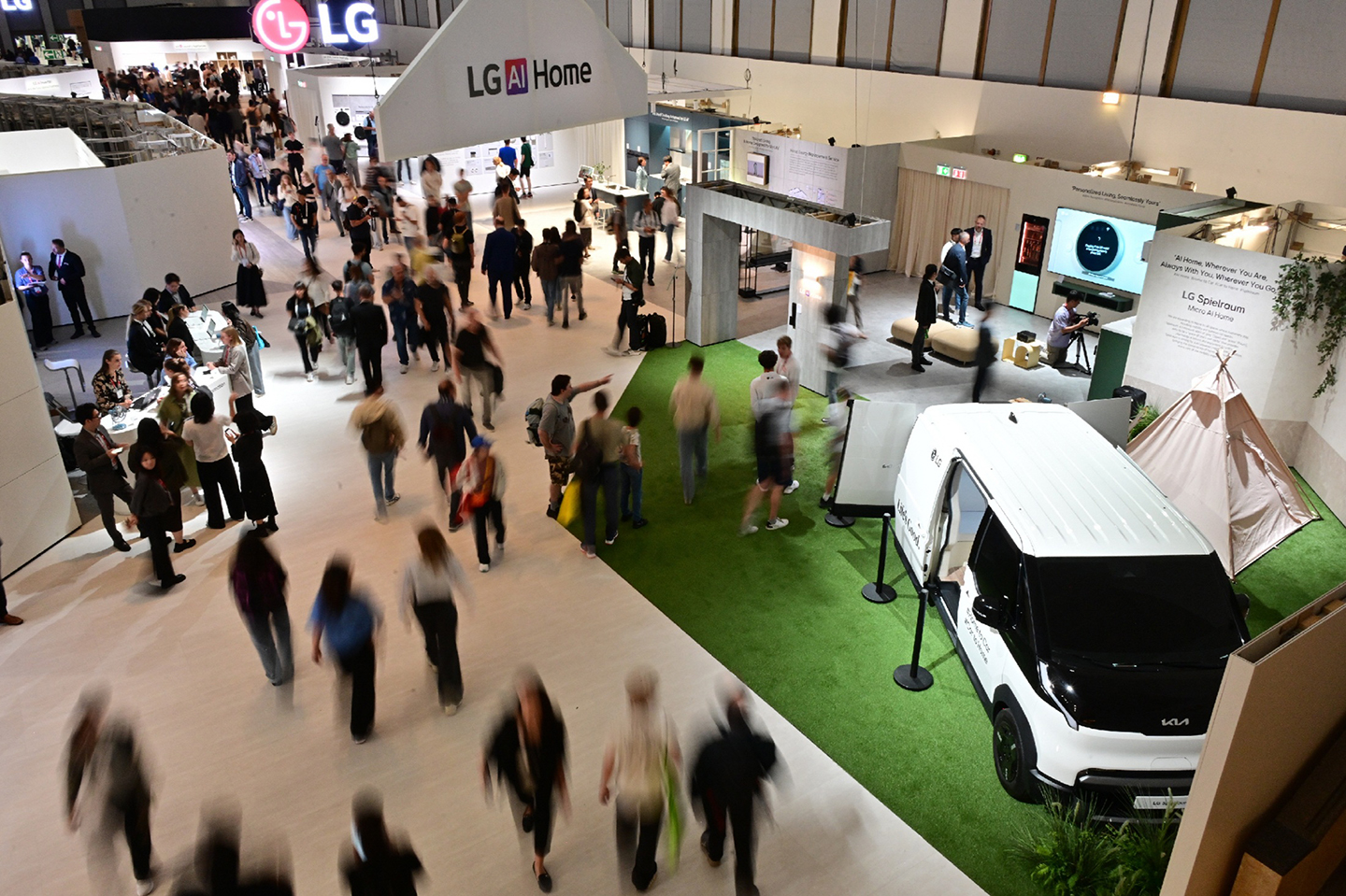 Step Into Tomorrow: A Peek Inside the Future of the AI Home at LG’s IFA 2025 Booth