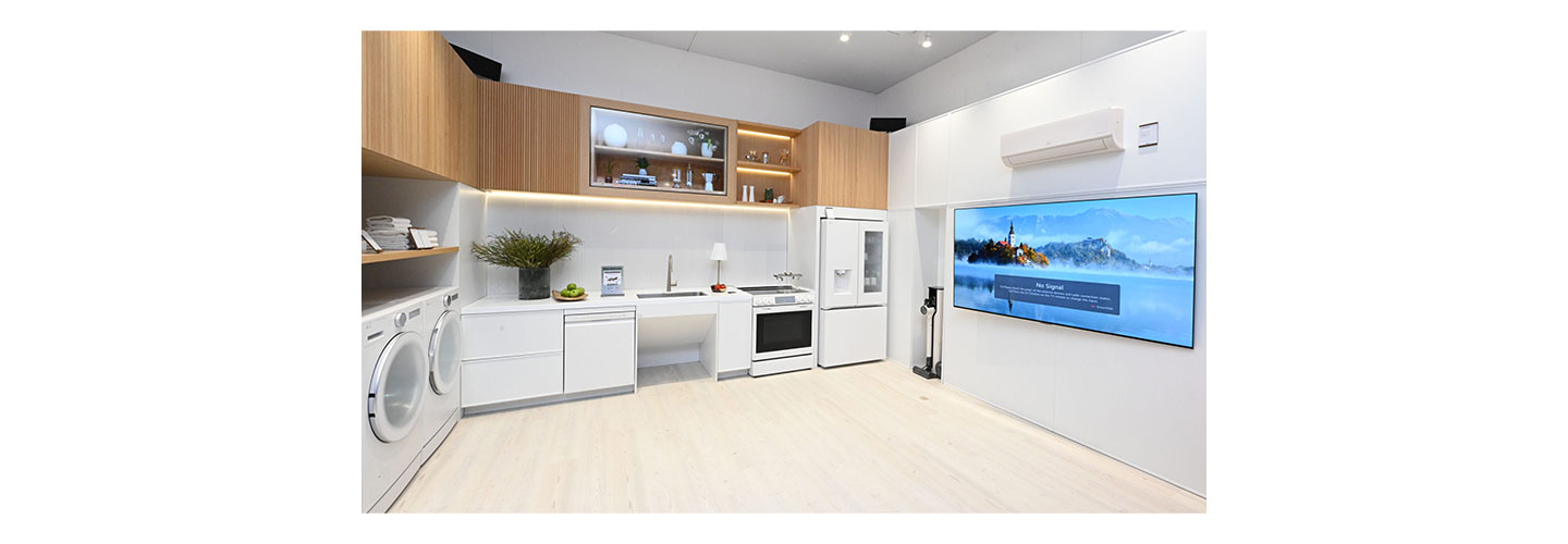 The family zone fully equipped with advanced, large-capacity appliances supporting LG ThinQ Care Service and ThinQ UP