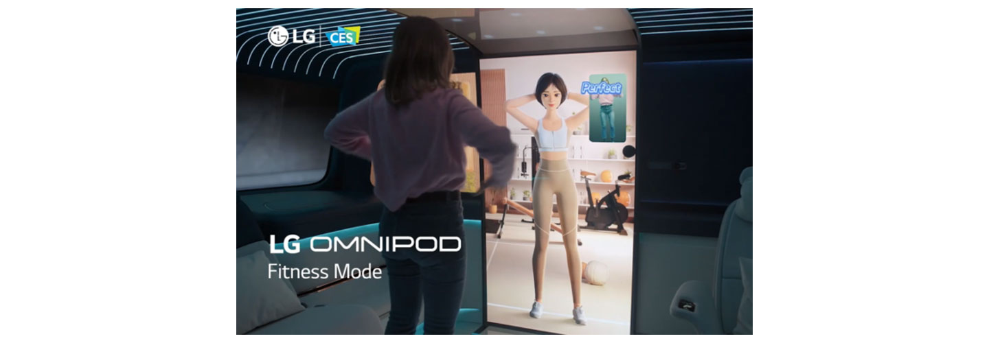 Reah Keem taking an LG Omnipod passenger through a fitness routine via the futuristic vehicle’s expansive display.