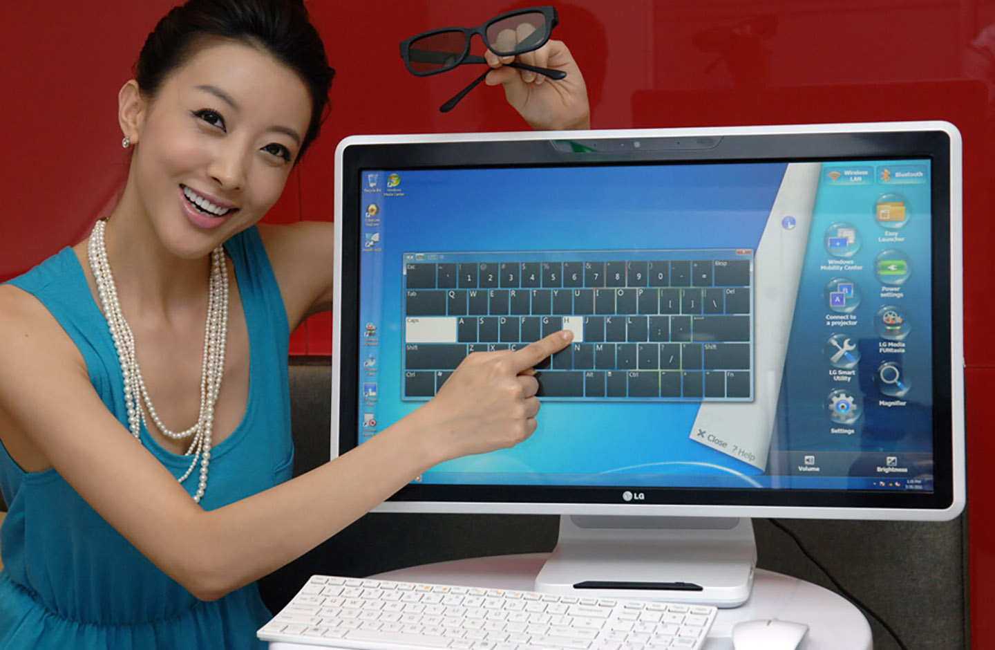 ALL-IN-ONE PC