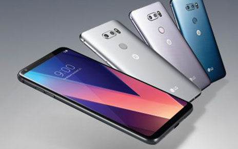 ACCLAIMED LG V30 BEGINS MAKING ITS WAY INTO CUSTOMERS’ POCKETS AND LIVES