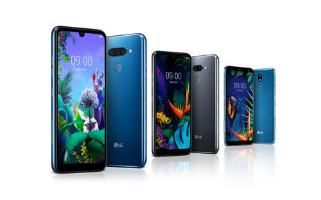 The front and rear view of the LG Q60 in New Moroccan Blue, the LG K50 in New Platinum Gray and LG K40 in New Moroccan Blue