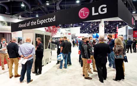 Many participants of AHR Expo visiting LG Booth at the event"