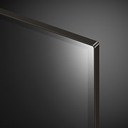 Close-up of the top edge
